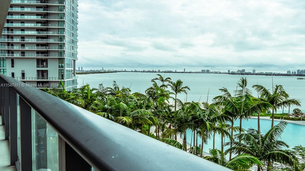 PARAISO BAY CONDO - Residential Lease