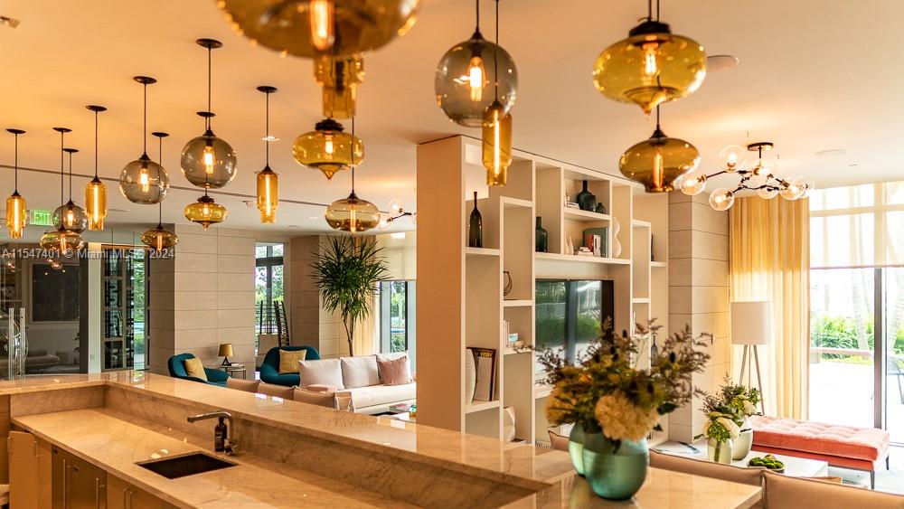 PARAISO BAY CONDO - Residential Lease