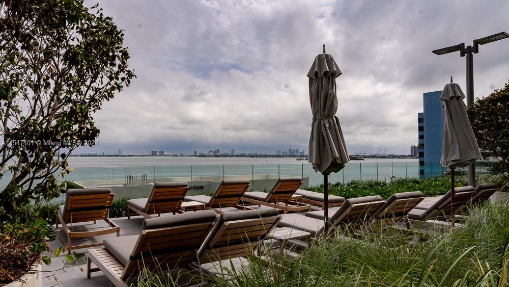 PARAISO BAY CONDO - Residential Lease
