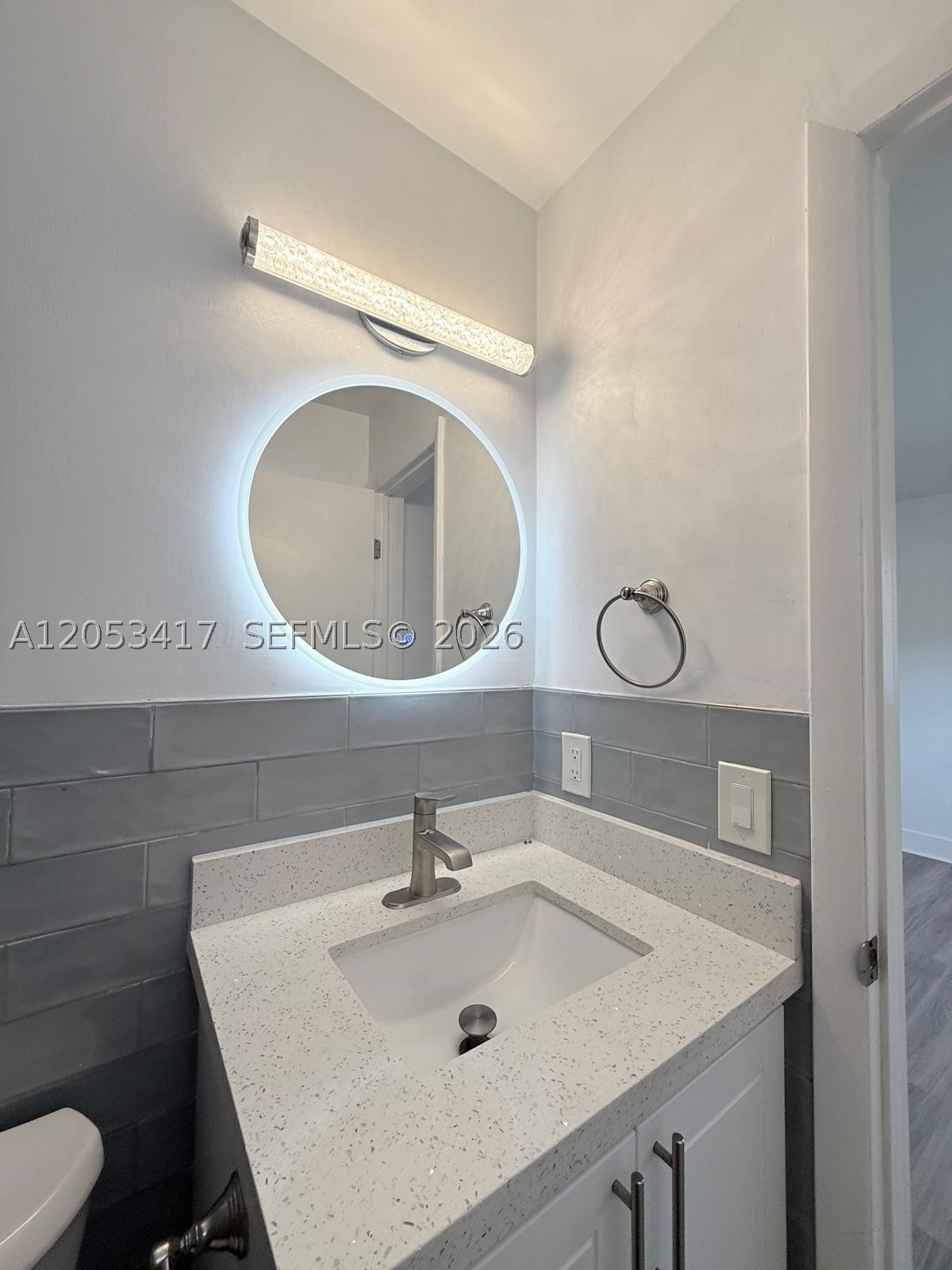 HALLANDALE GARDEN PARK - Residential Lease