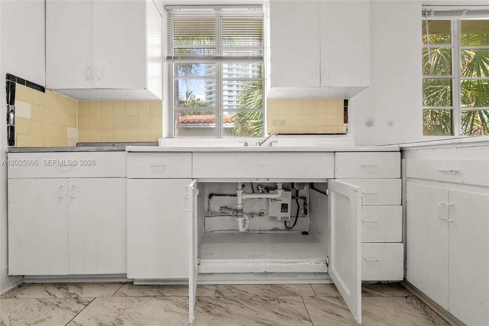 ALTON BEACH BAY FRONT RE- - Residential Income