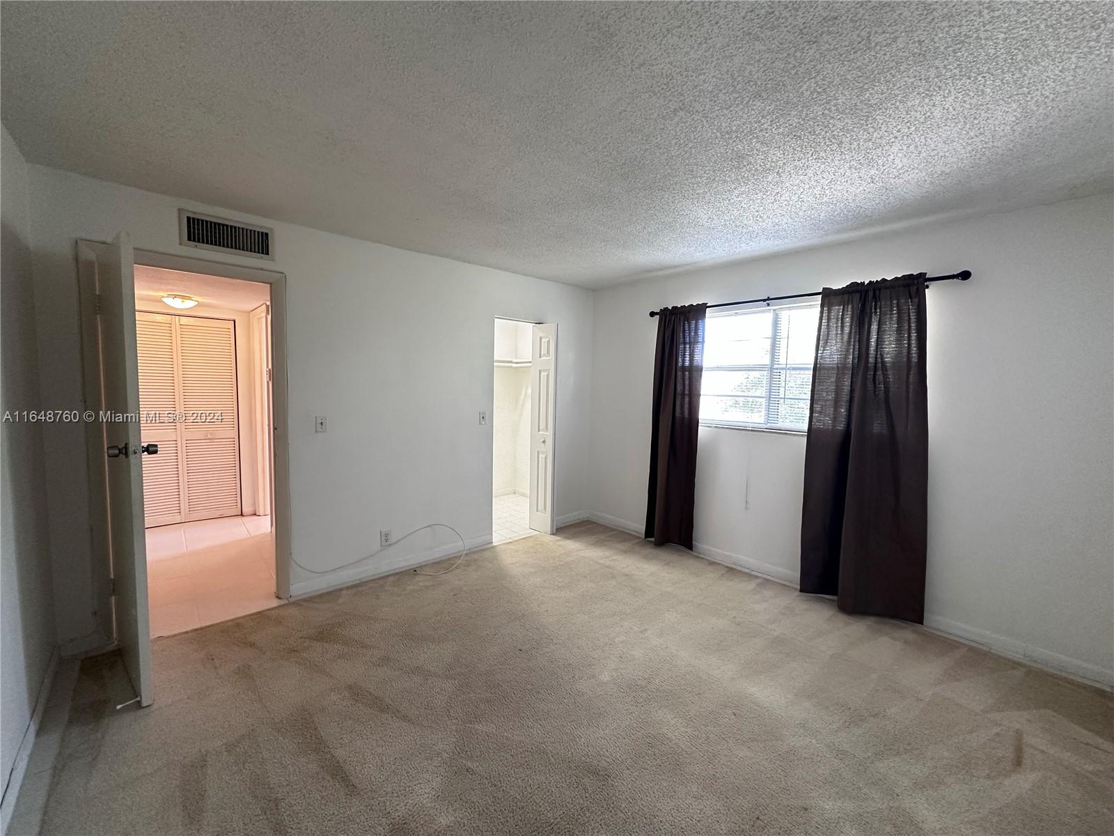 CRYSTAL CONDO - Residential Lease