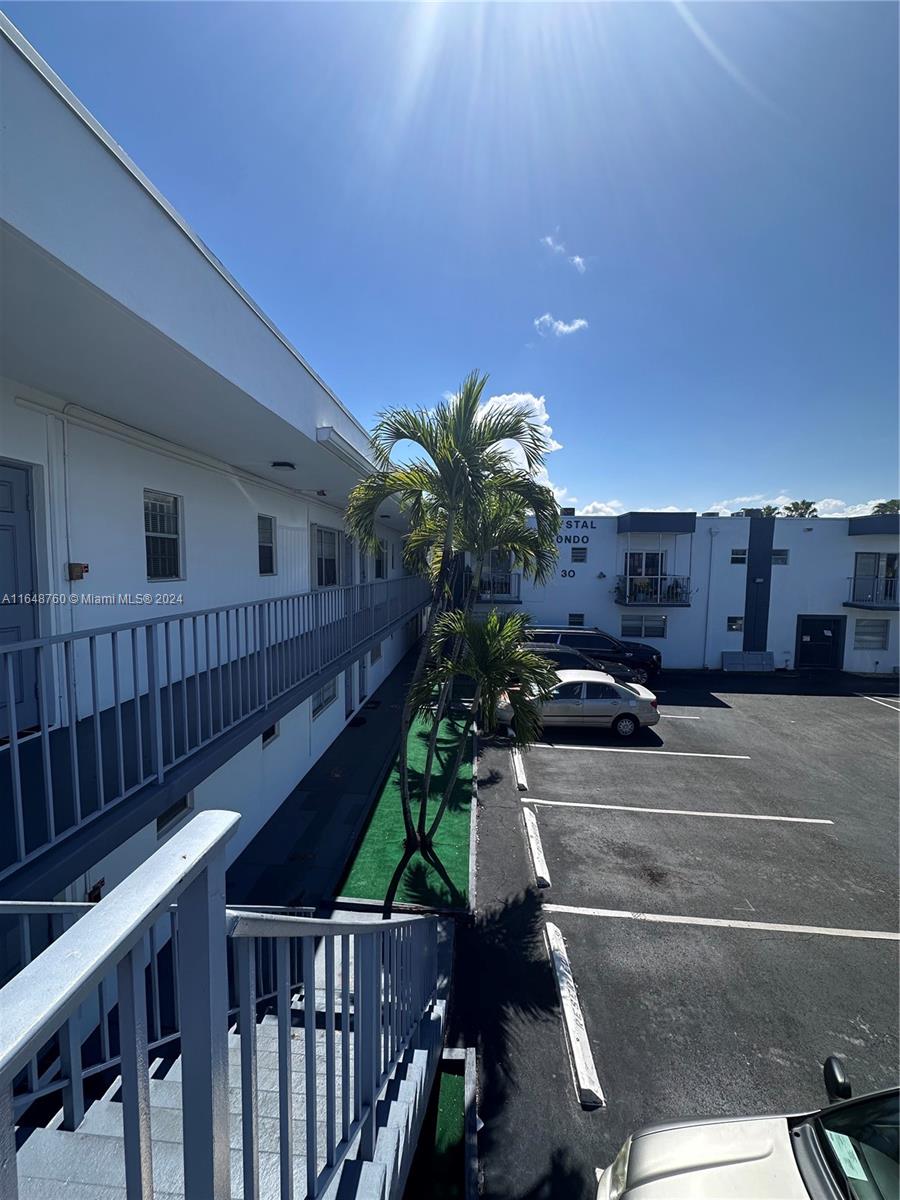 CRYSTAL CONDO - Residential Lease