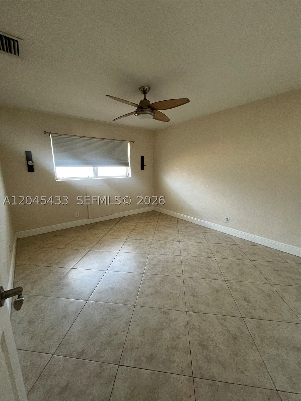 EASTERN SHORES PALO ALTO - Residential Lease