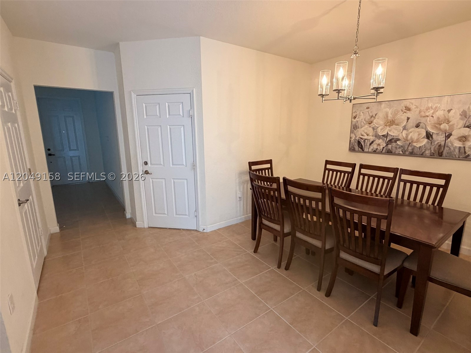 BAYWINDS OF GALAPAGOS - Residential