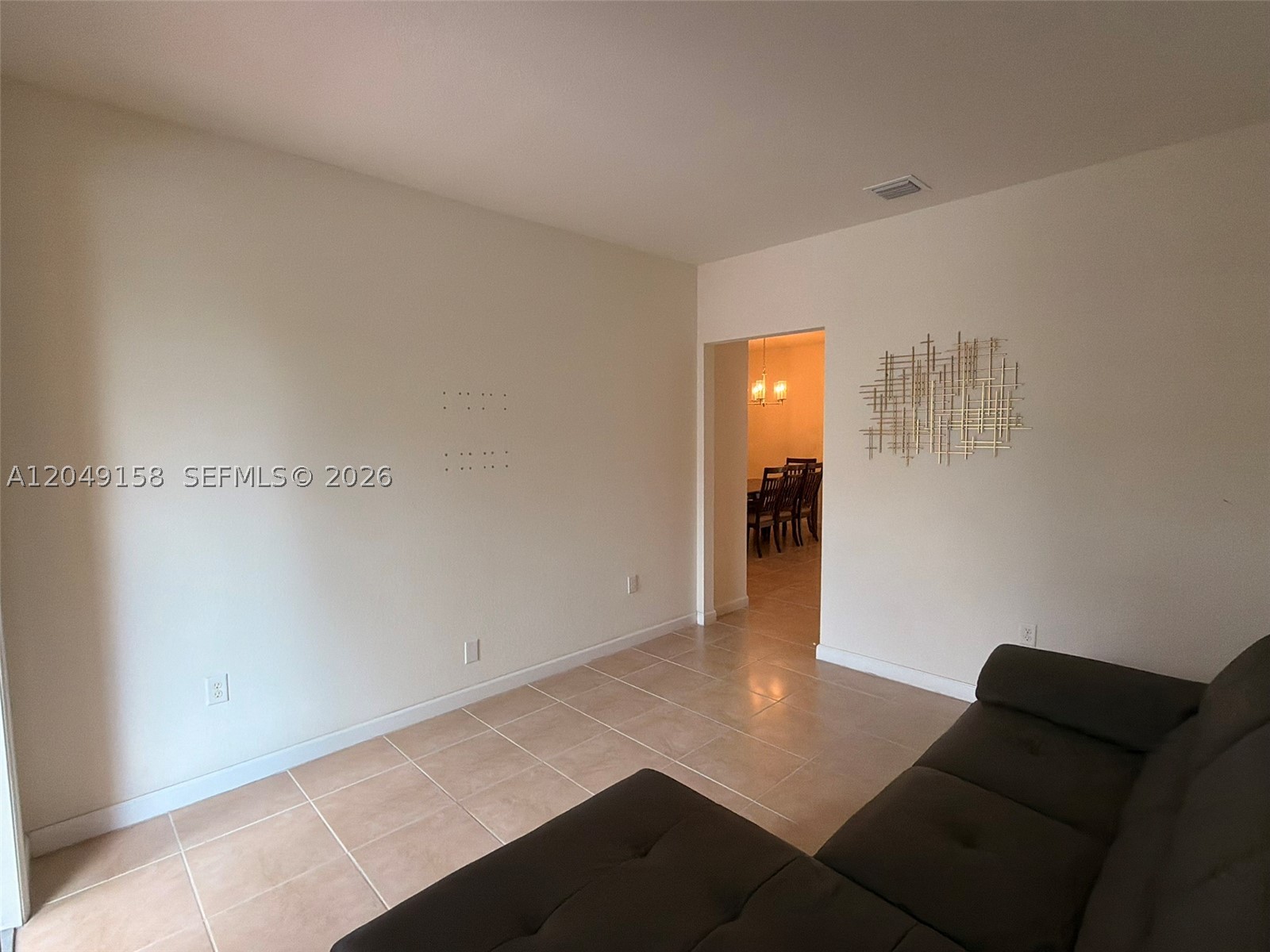 BAYWINDS OF GALAPAGOS - Residential