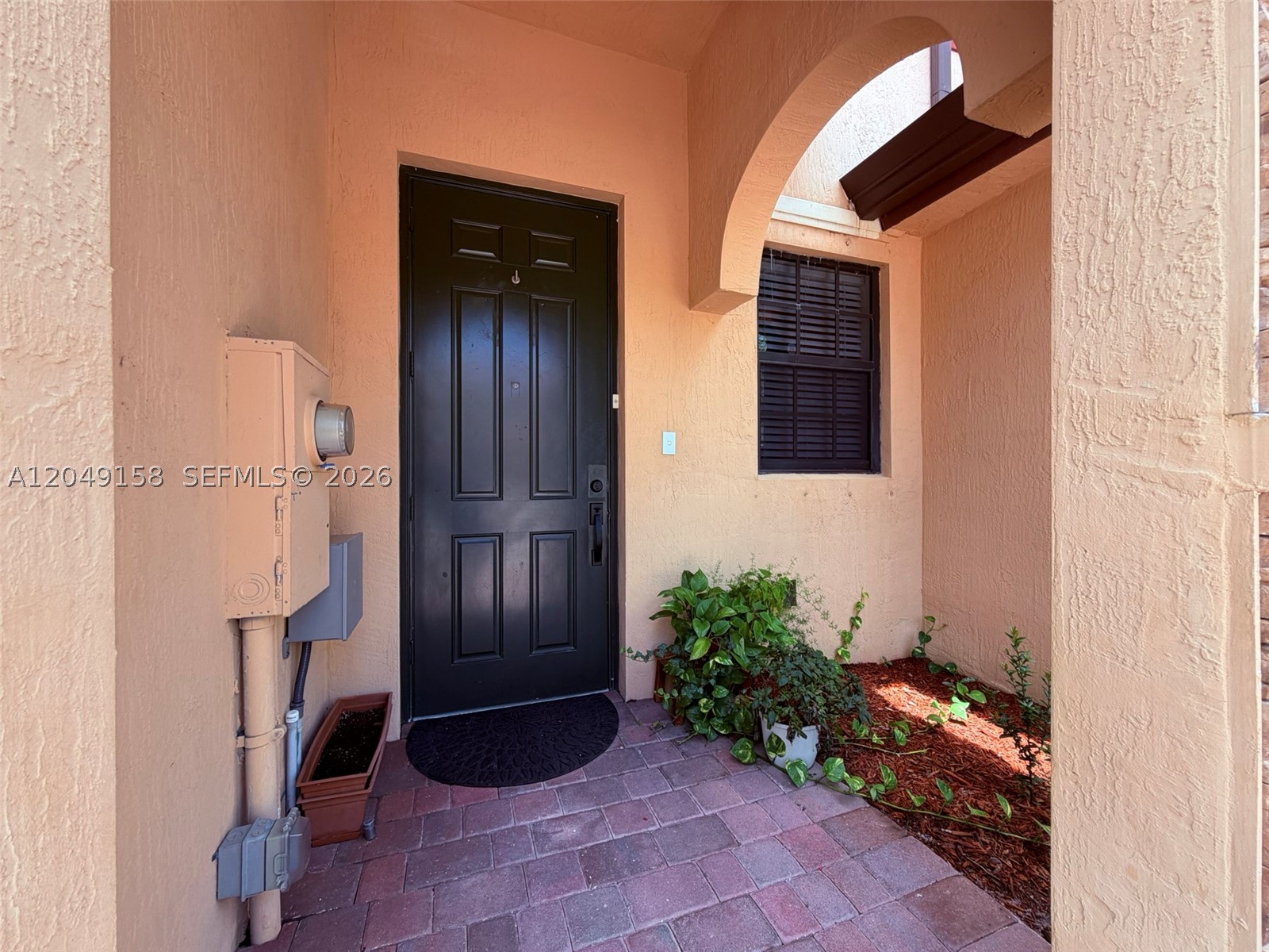 BAYWINDS OF GALAPAGOS - Residential
