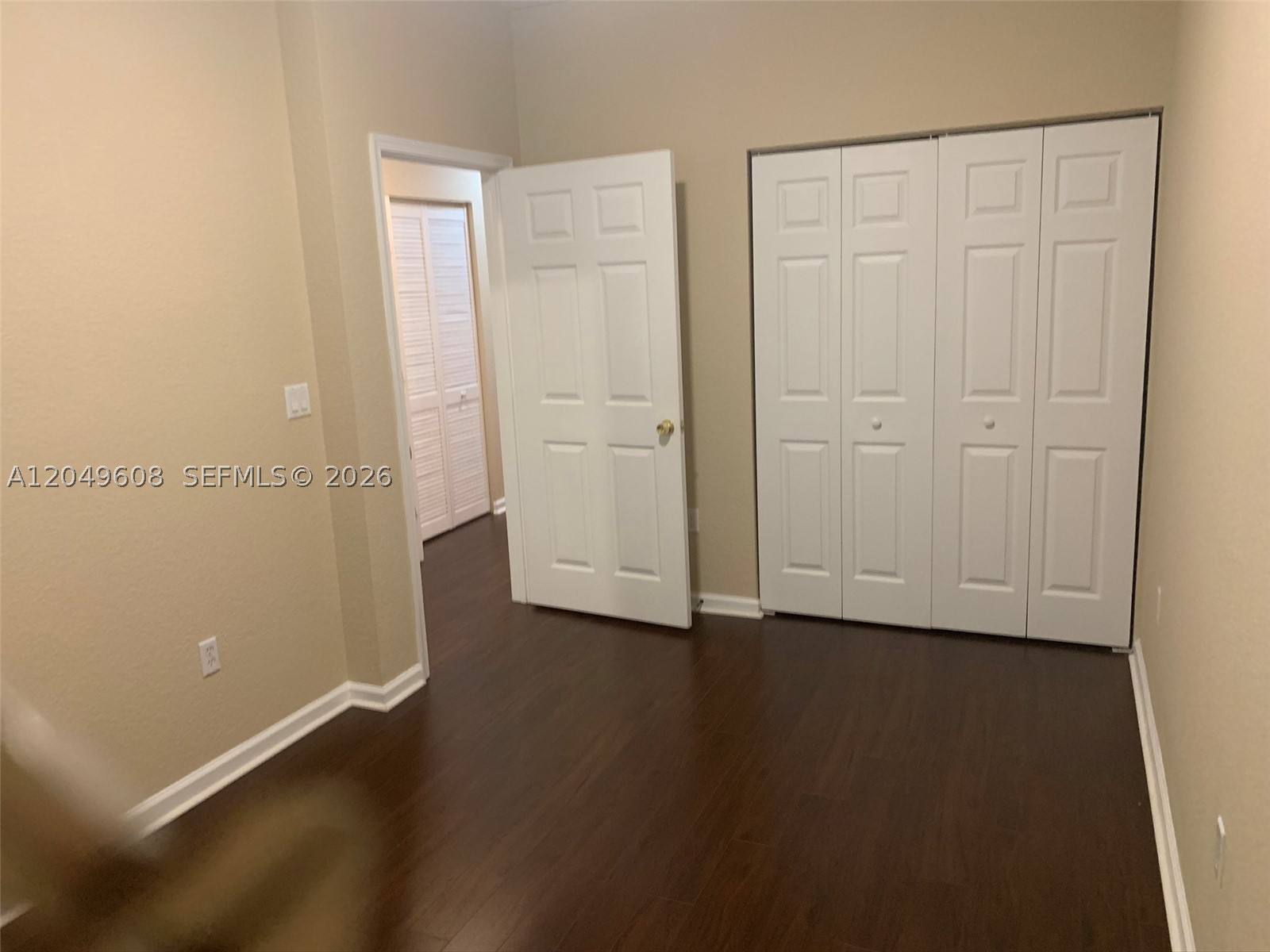 OAKLAND LAKES - Residential Lease