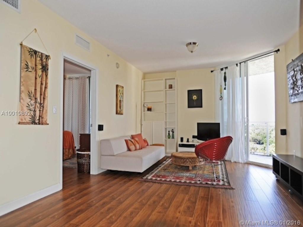 Gateway/Grv - Residential Lease