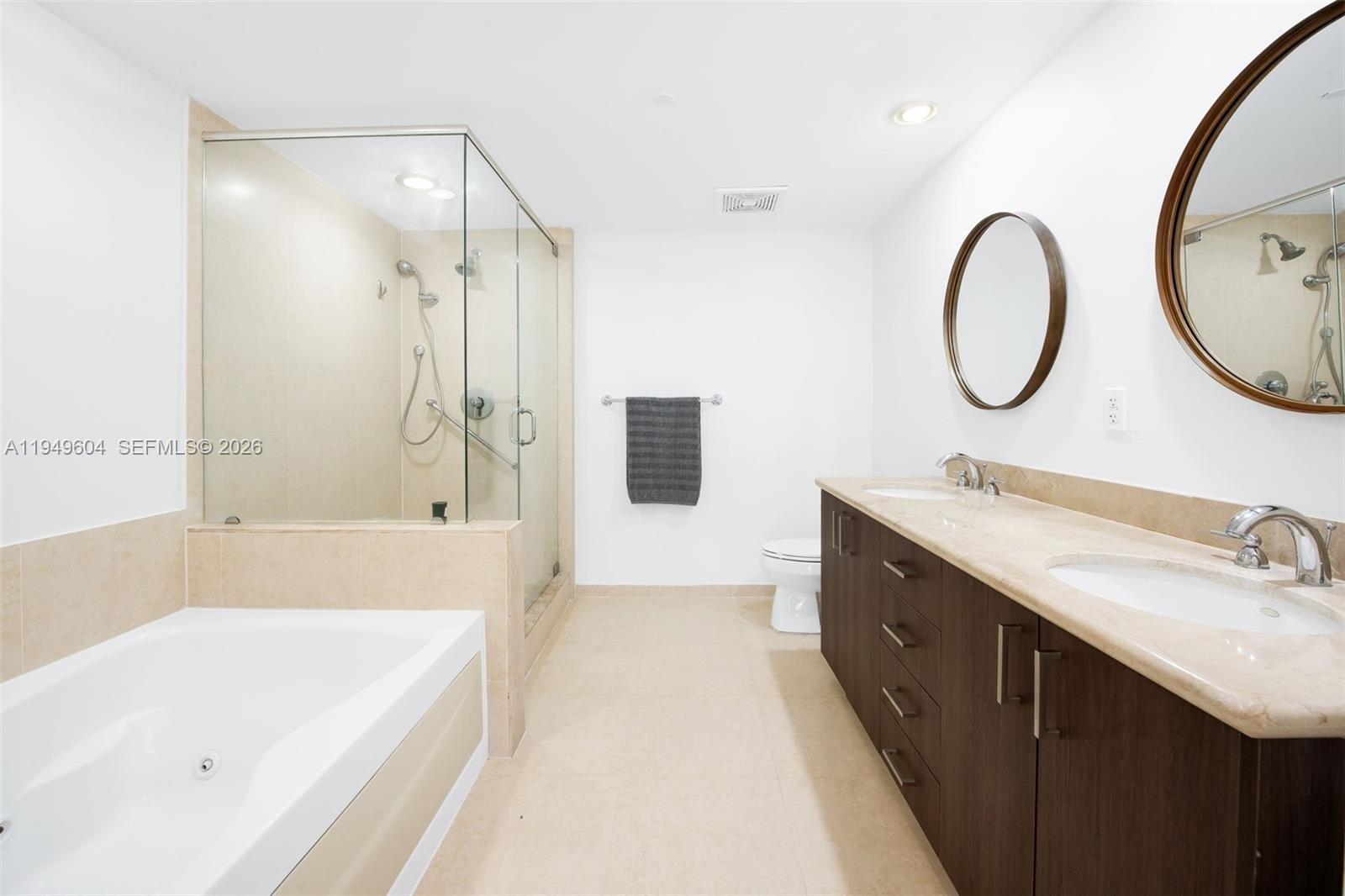 50 BISCAYNE CONDO - Residential