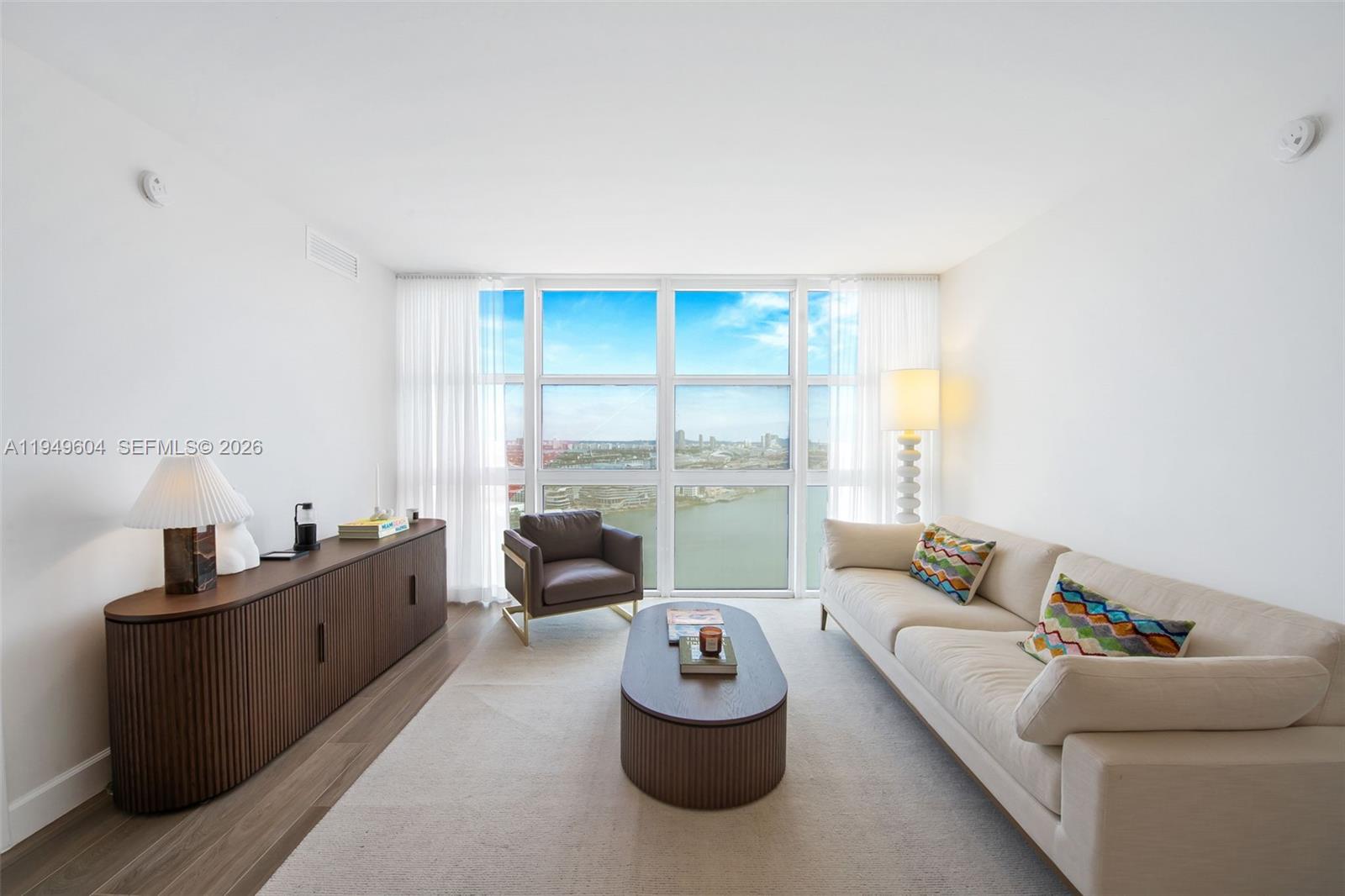 50 BISCAYNE CONDO - Residential