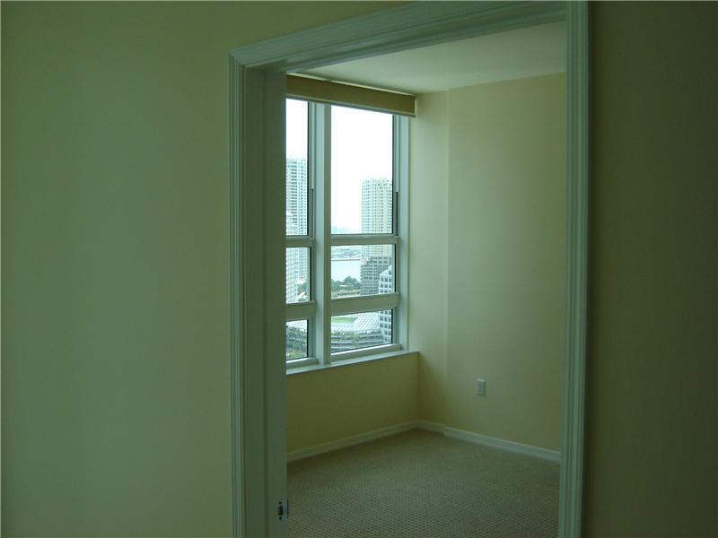 THE PLAZA - Residential Lease