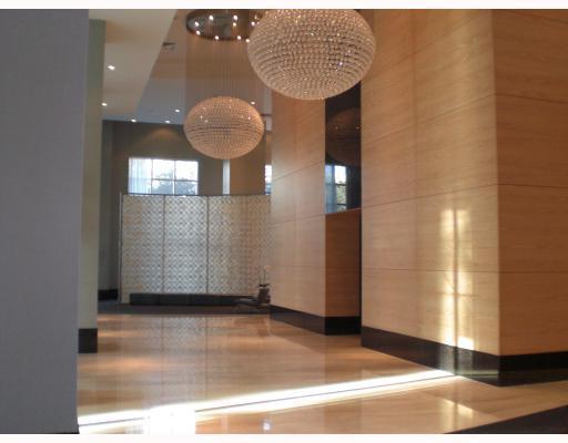 THE PLAZA - Residential Lease