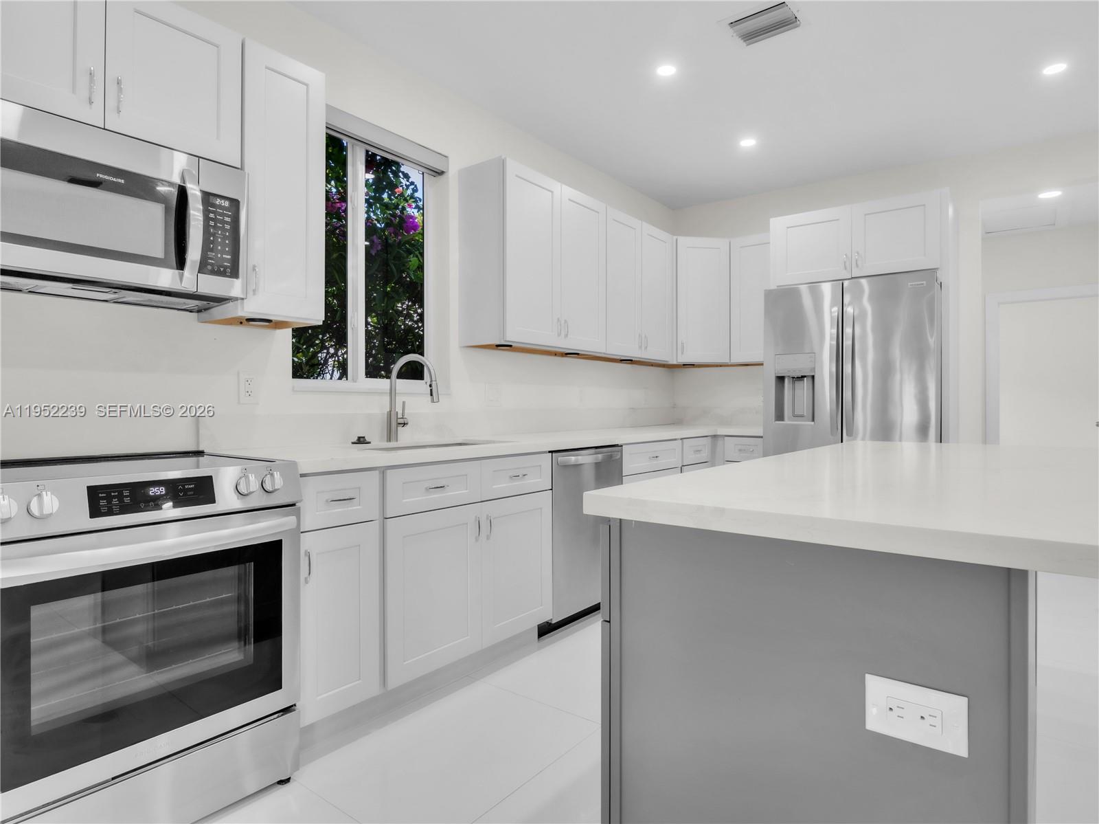 SIGNATURE GARDENS SUB - Residential