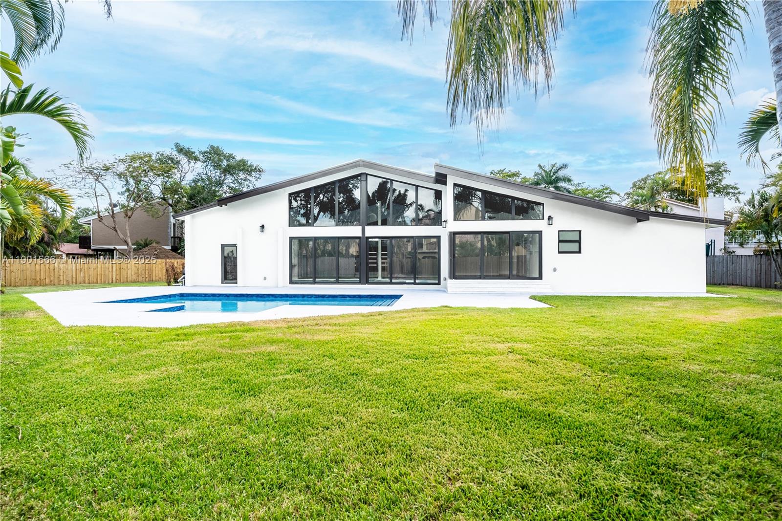 JACARANDA AREA 9 - Residential