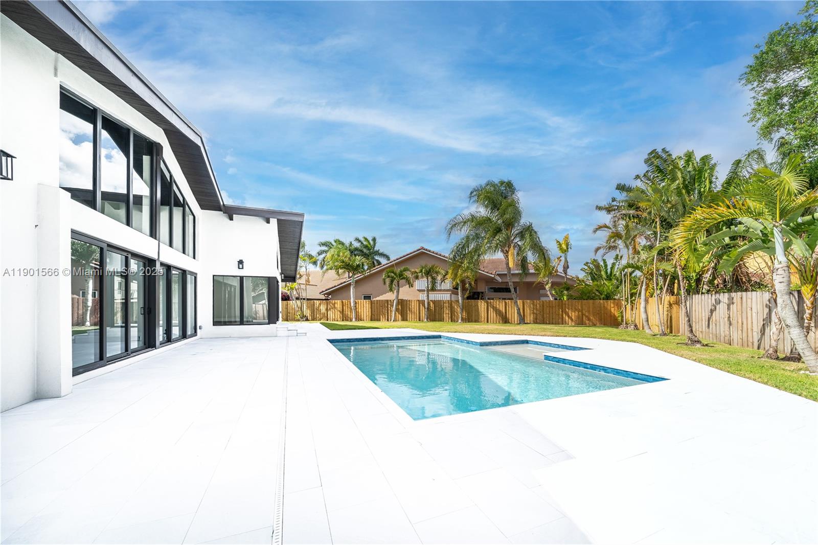 JACARANDA AREA 9 - Residential