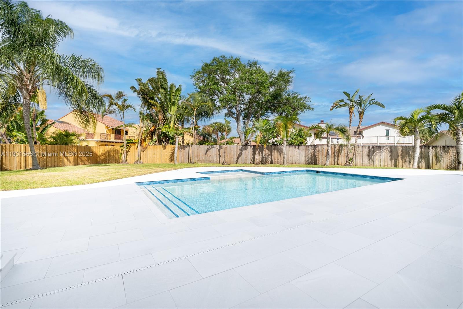JACARANDA AREA 9 - Residential