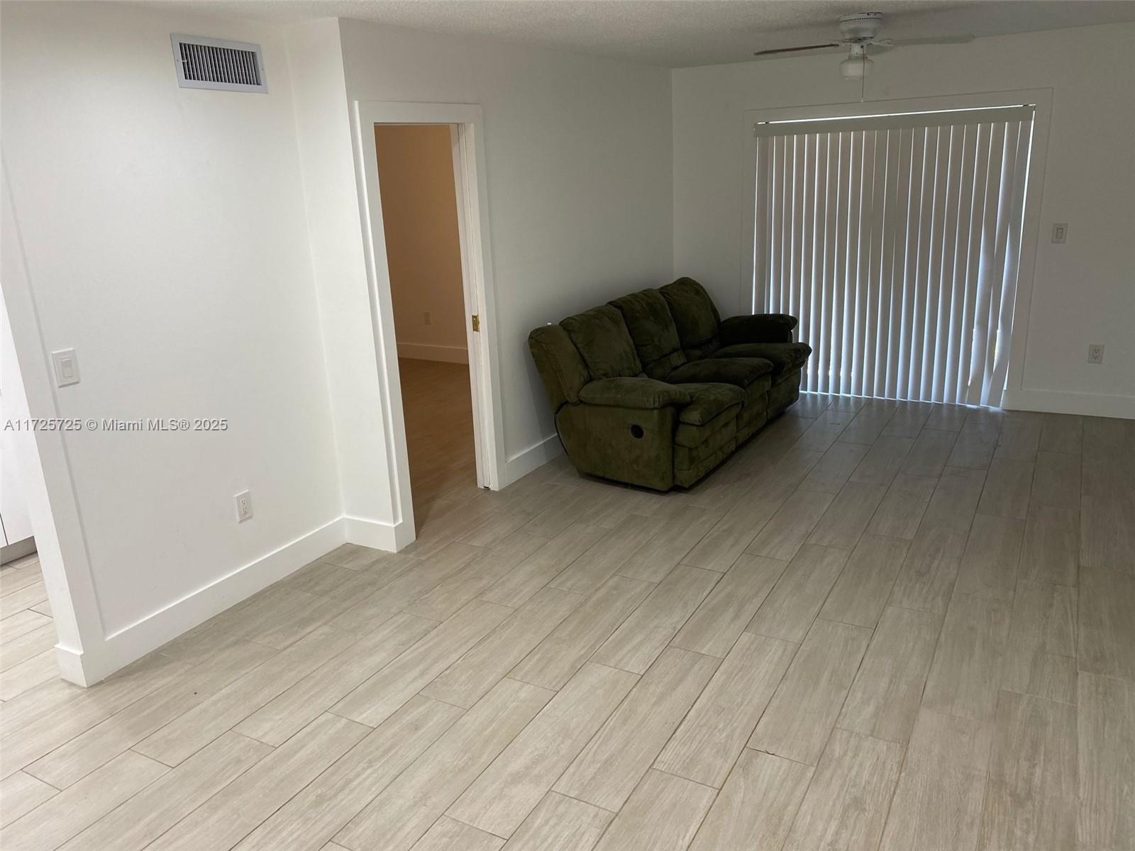 SUNSET VILLAS NO 3 CONDO - Residential Lease