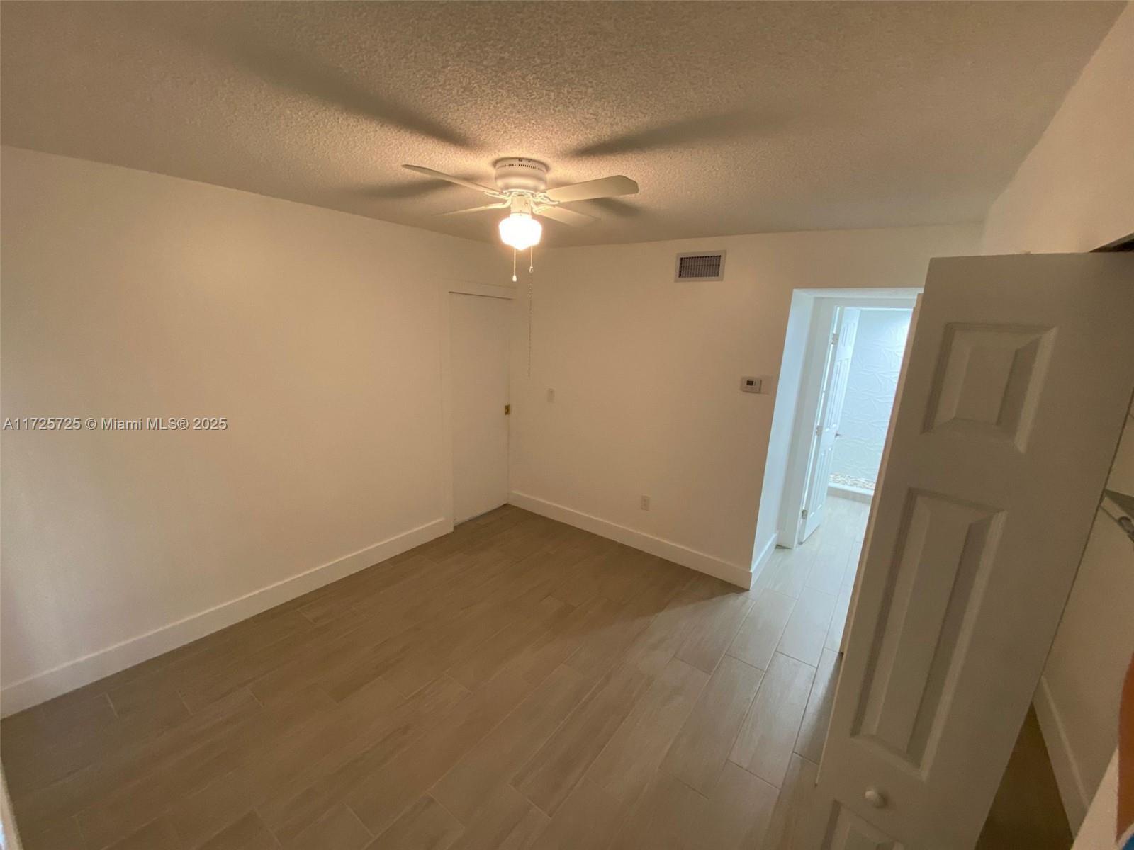 SUNSET VILLAS NO 3 CONDO - Residential Lease