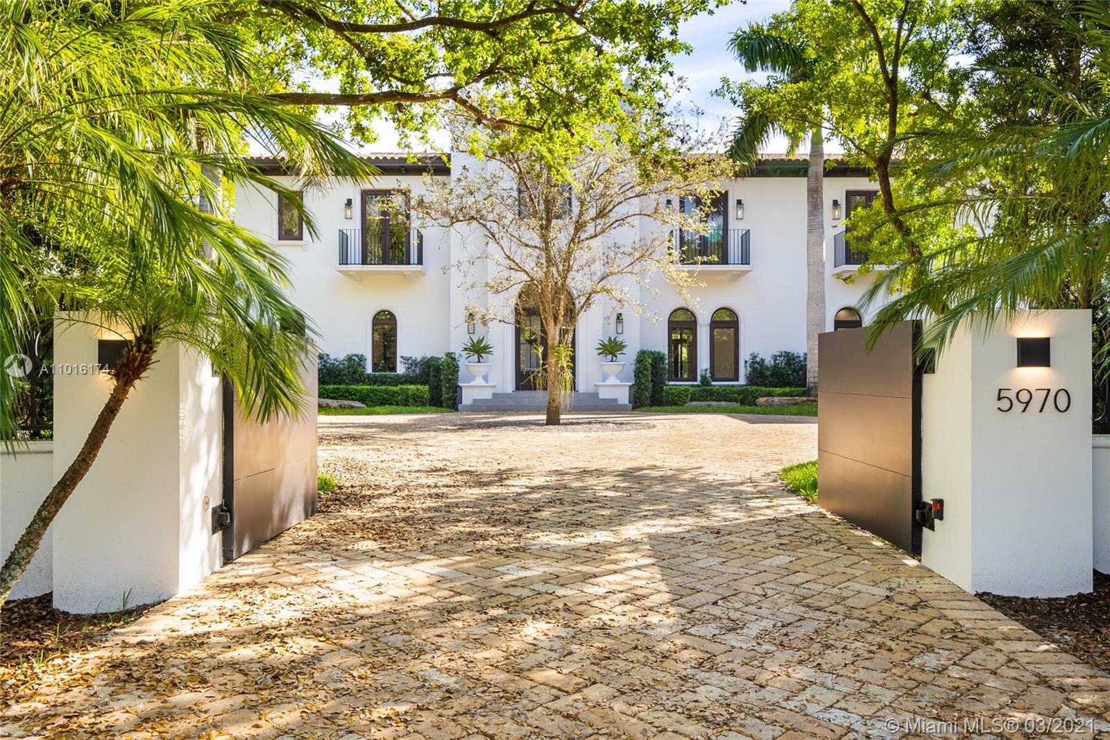ROCKDALE ESTATES - Residential