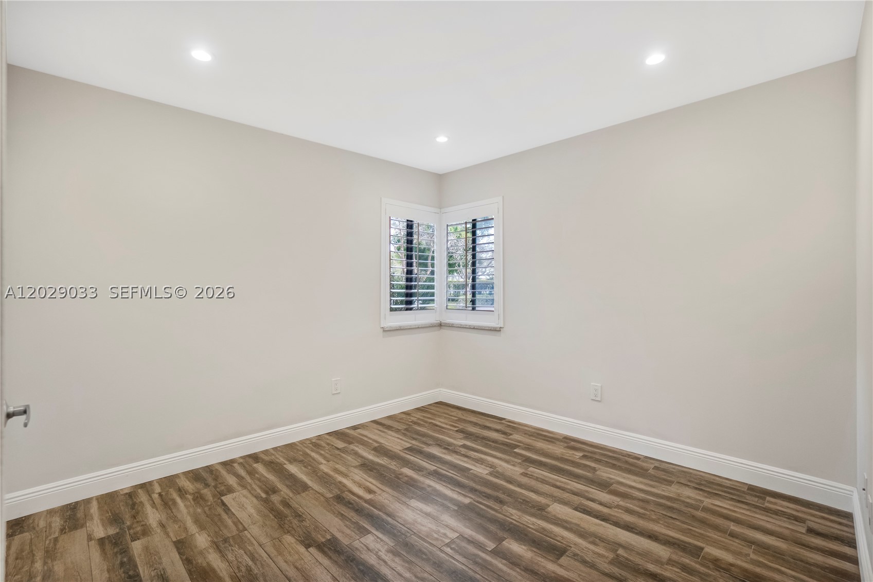 CHELSEA II - Residential Lease