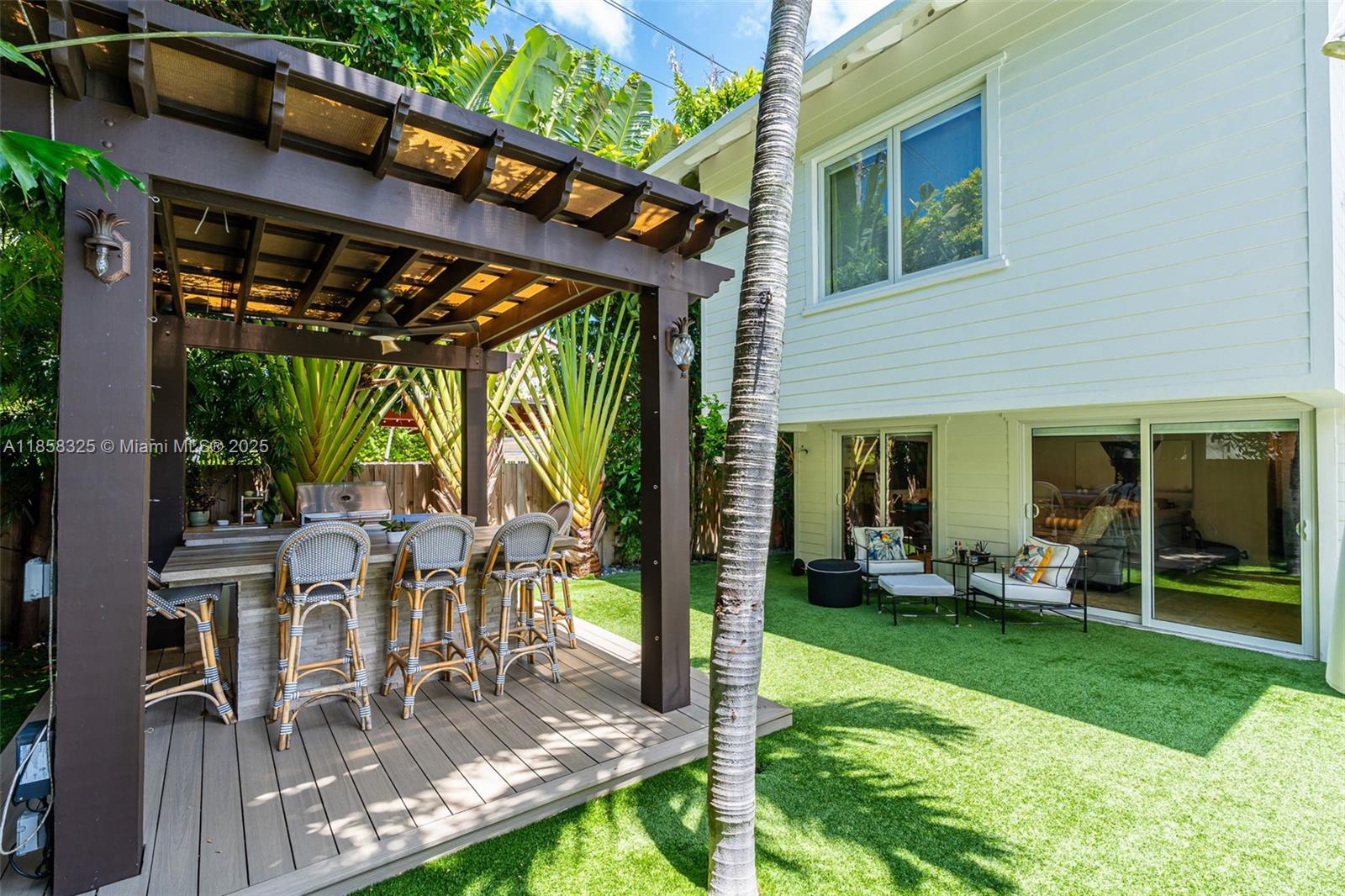 BISCAYNE KEY ESTATES - Residential