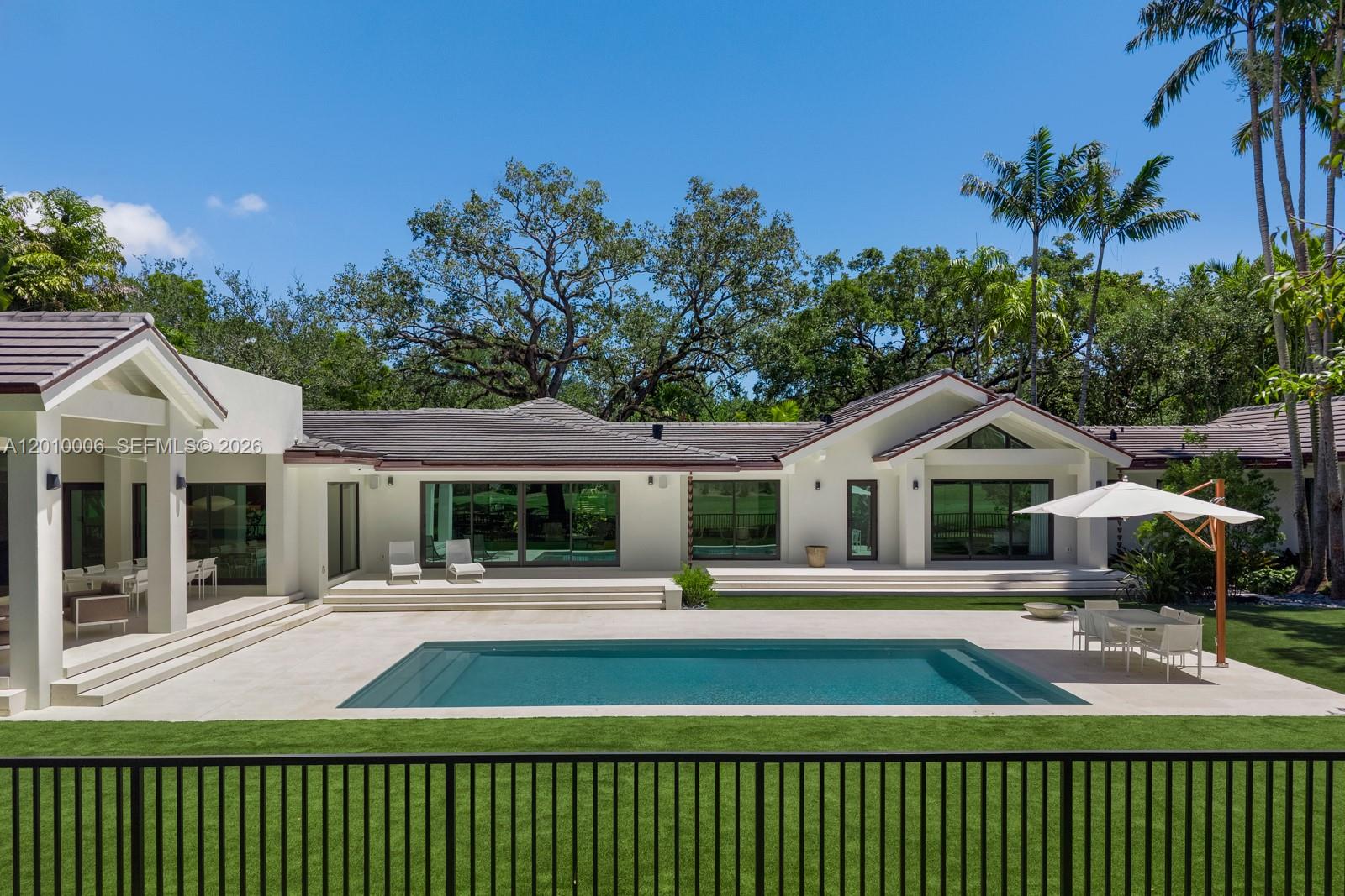 CORAL GABLES COUNTRY CLUB - Residential