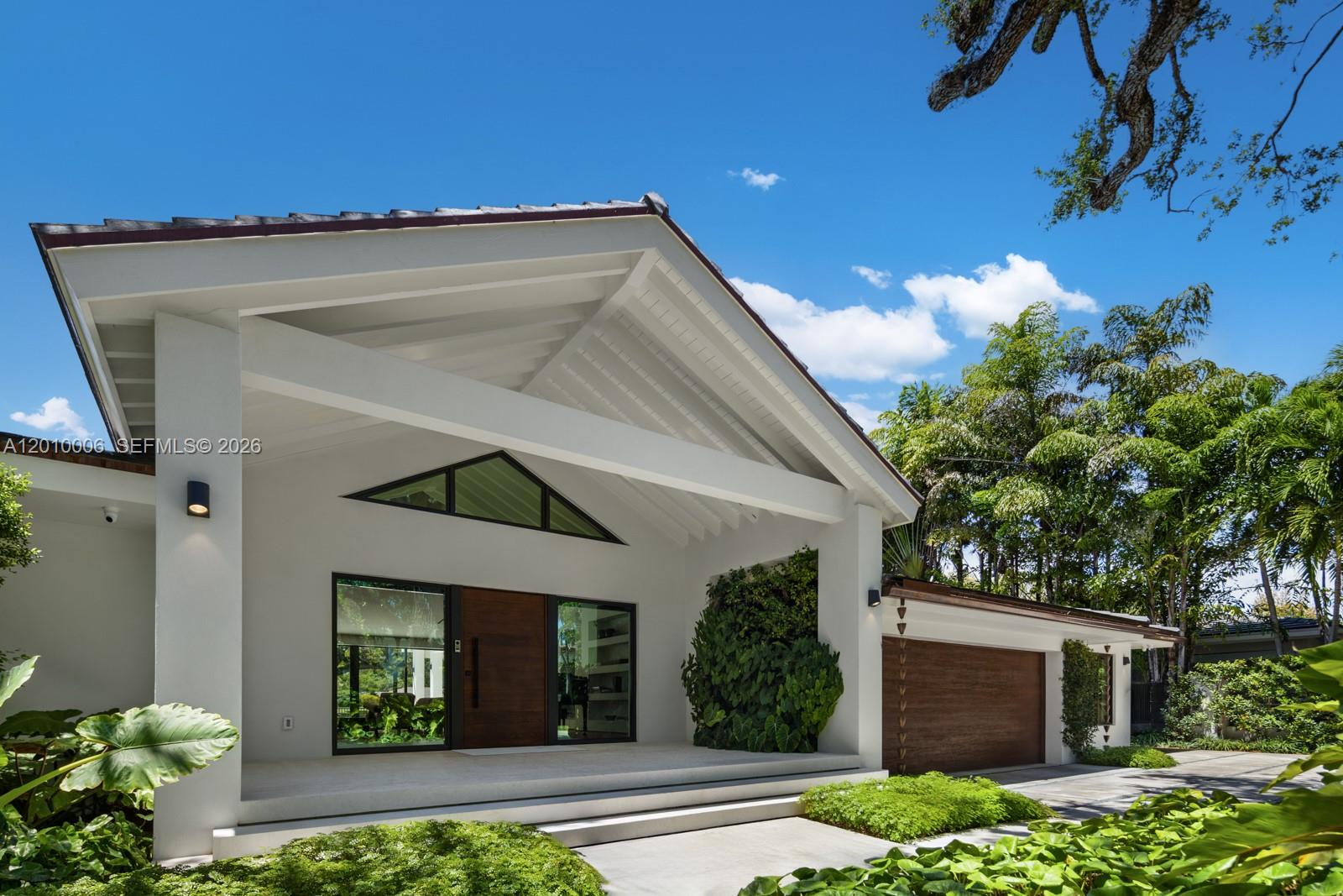 CORAL GABLES COUNTRY CLUB - Residential