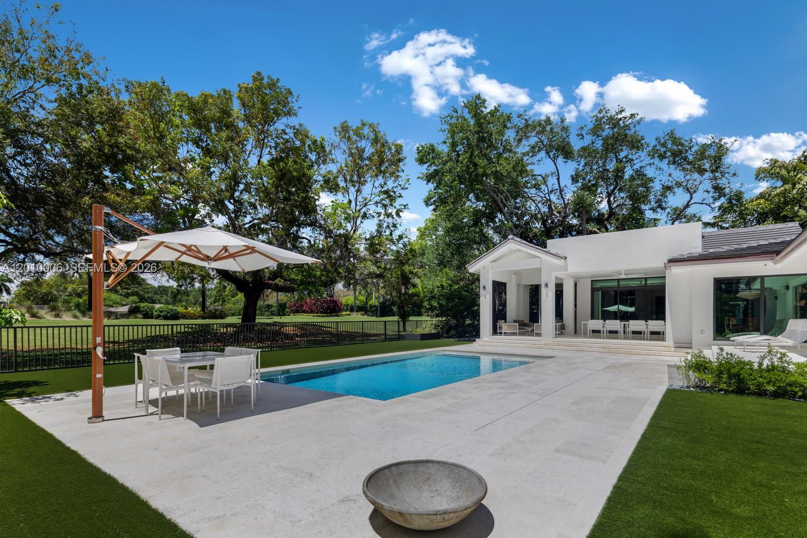 CORAL GABLES COUNTRY CLUB - Residential