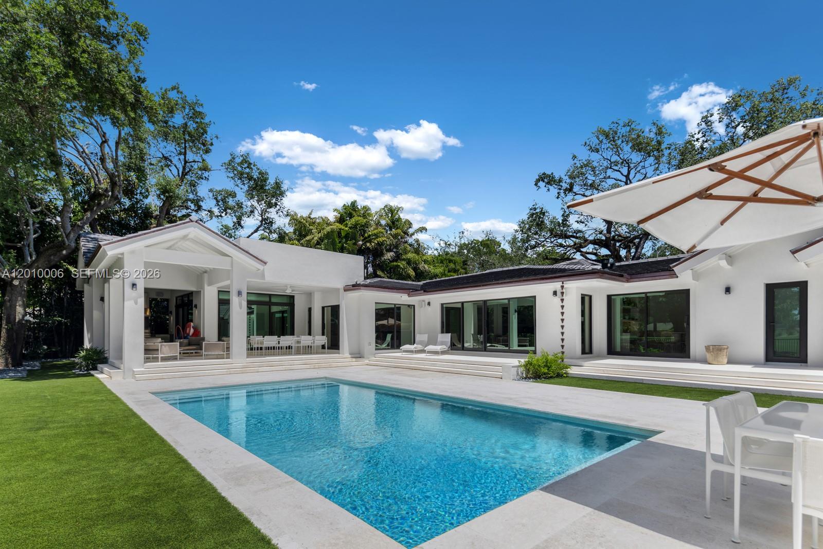 CORAL GABLES COUNTRY CLUB - Residential