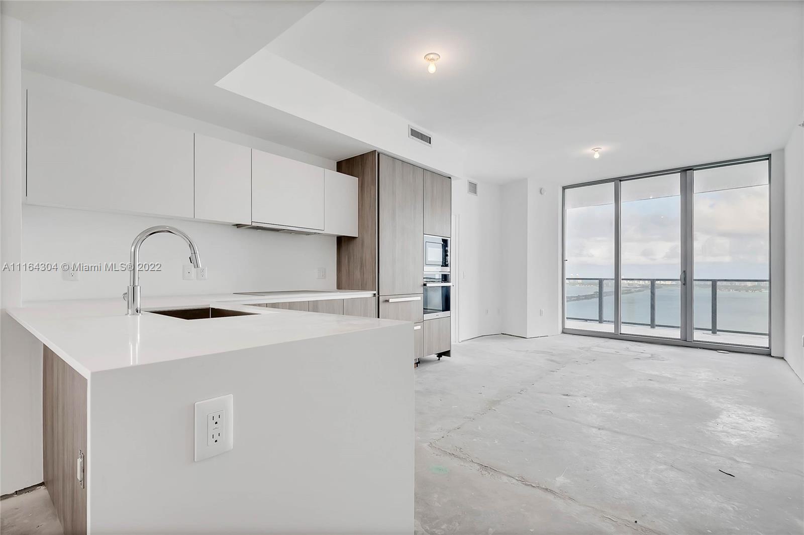 BISCAYNE BEACH CONDO - Residential