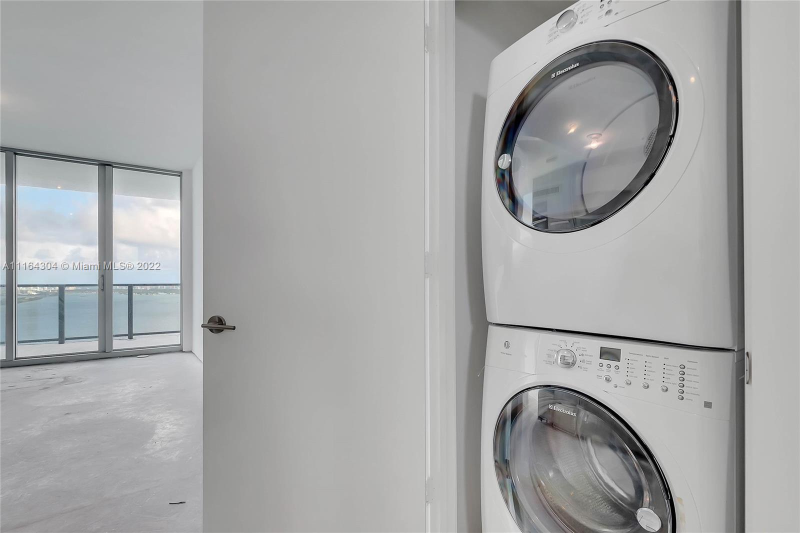 BISCAYNE BEACH CONDO - Residential