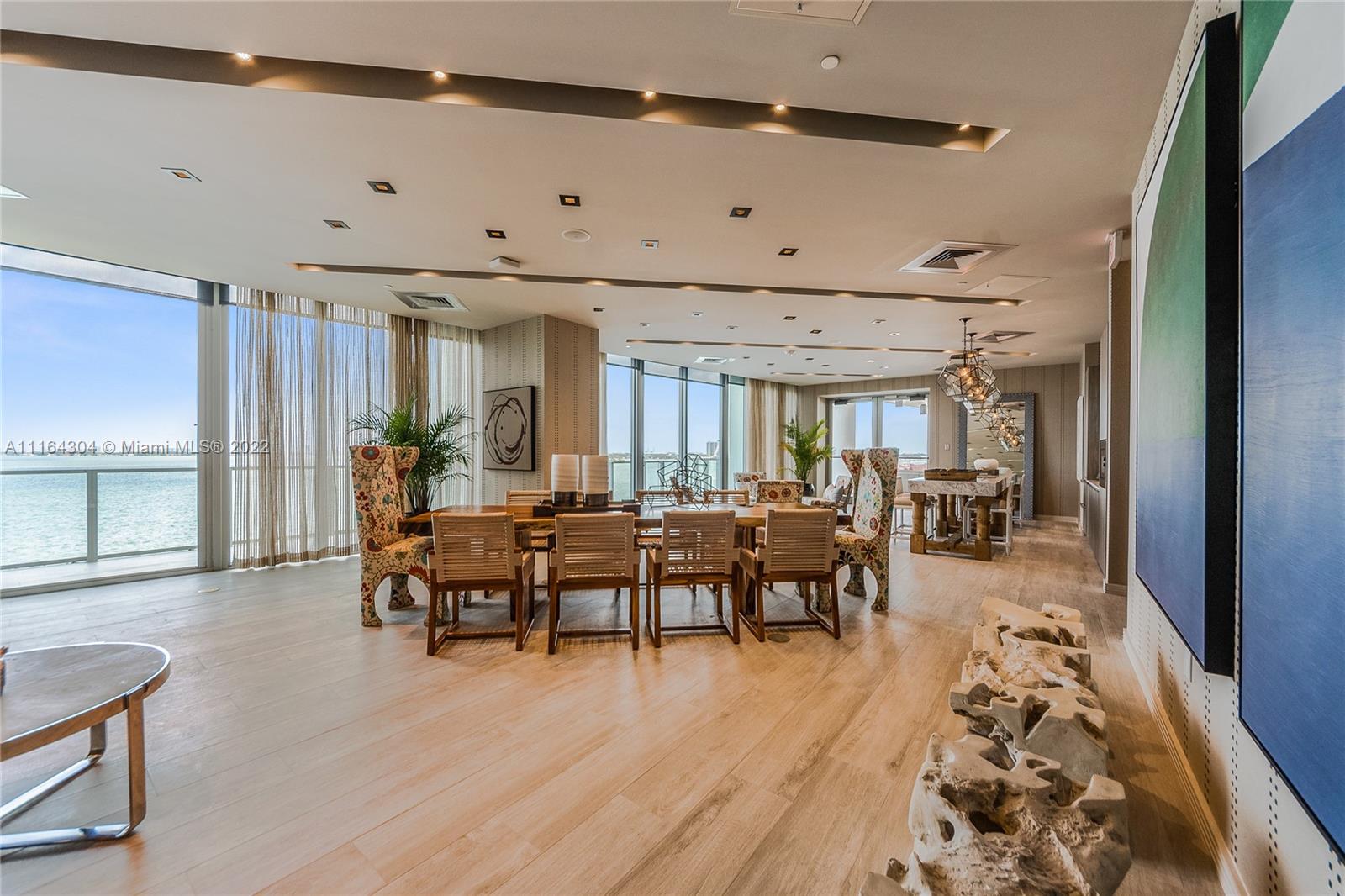 BISCAYNE BEACH CONDO - Residential