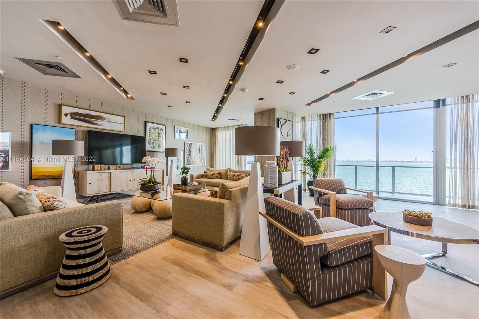 BISCAYNE BEACH CONDO - Residential