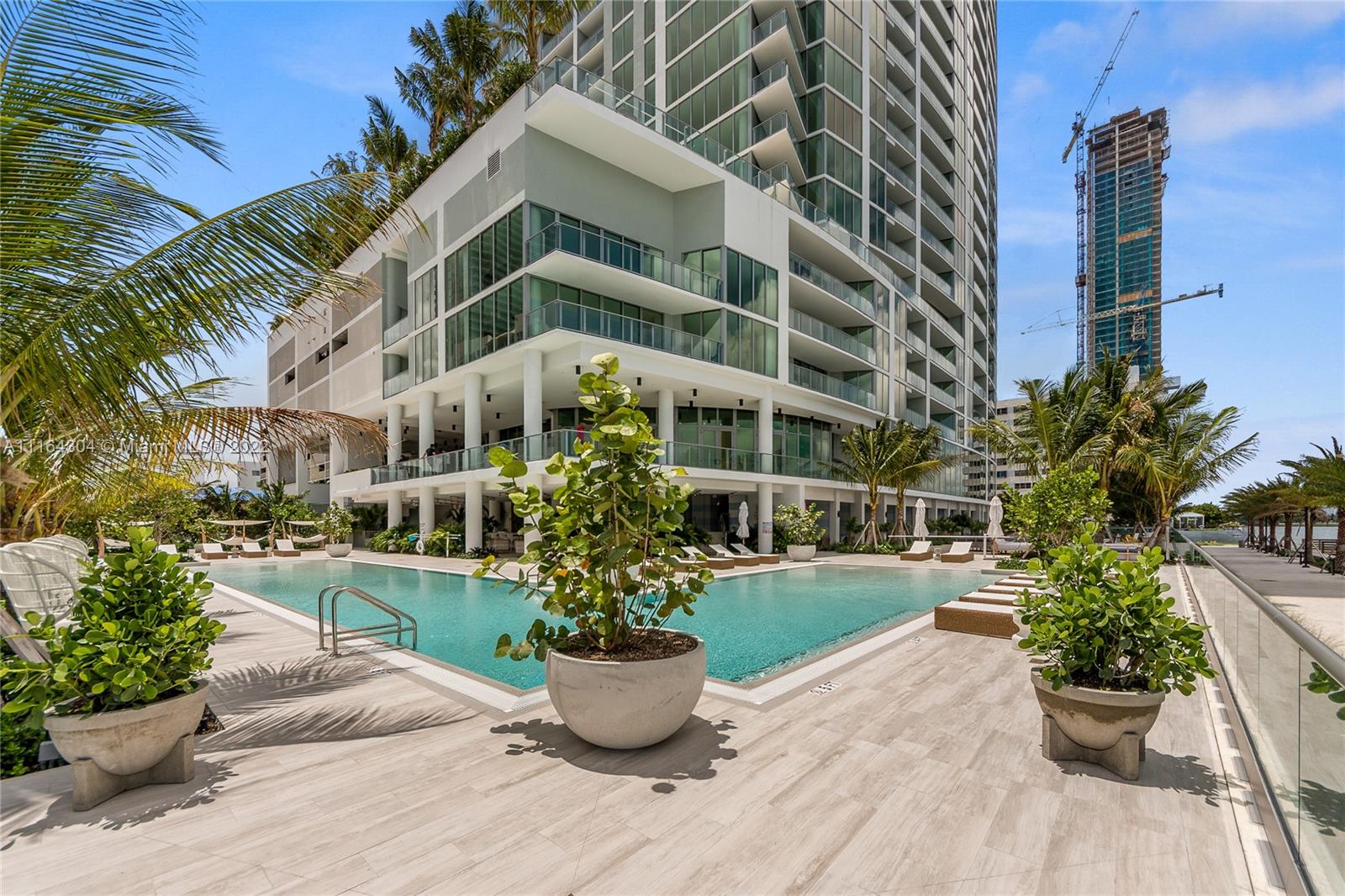 BISCAYNE BEACH CONDO - Residential