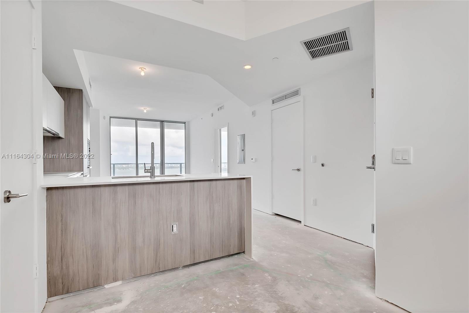 BISCAYNE BEACH CONDO - Residential