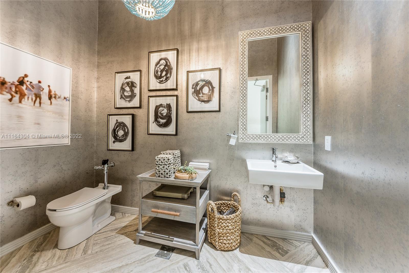 BISCAYNE BEACH CONDO - Residential