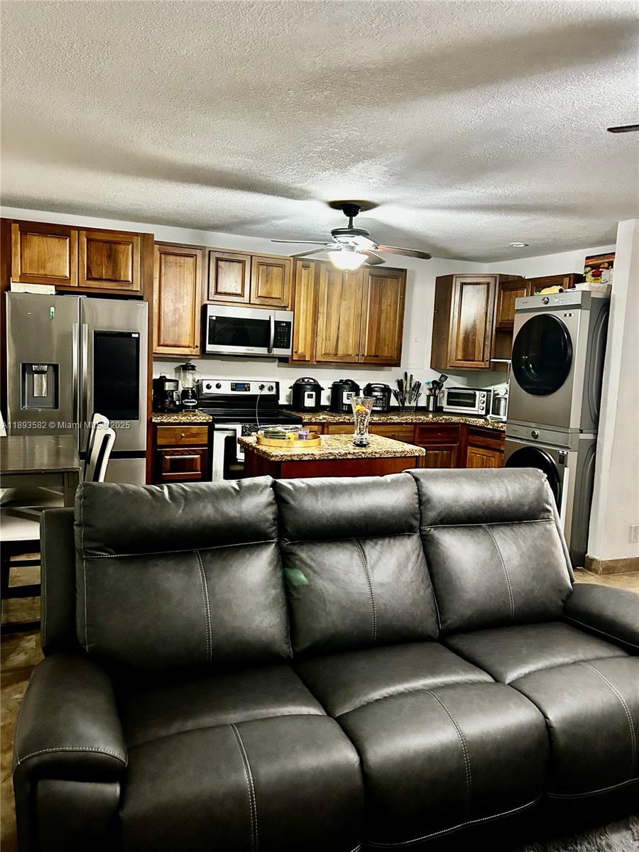 TOWN COLONY CONDO - Residential