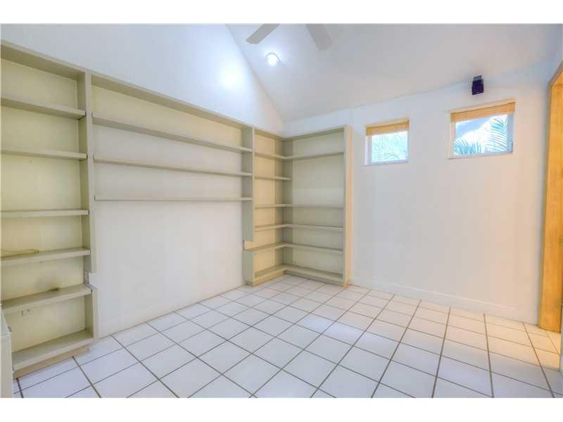 MCKEAN OAKS - Residential