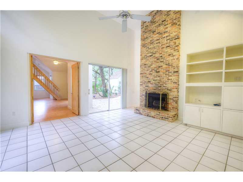 MCKEAN OAKS - Residential