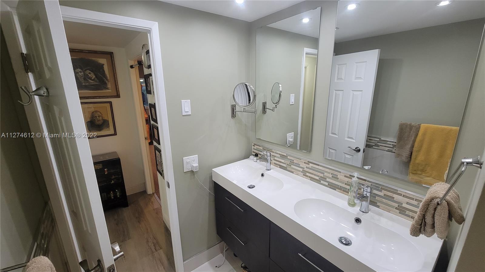 HILLCREST EAST 22 - Residential