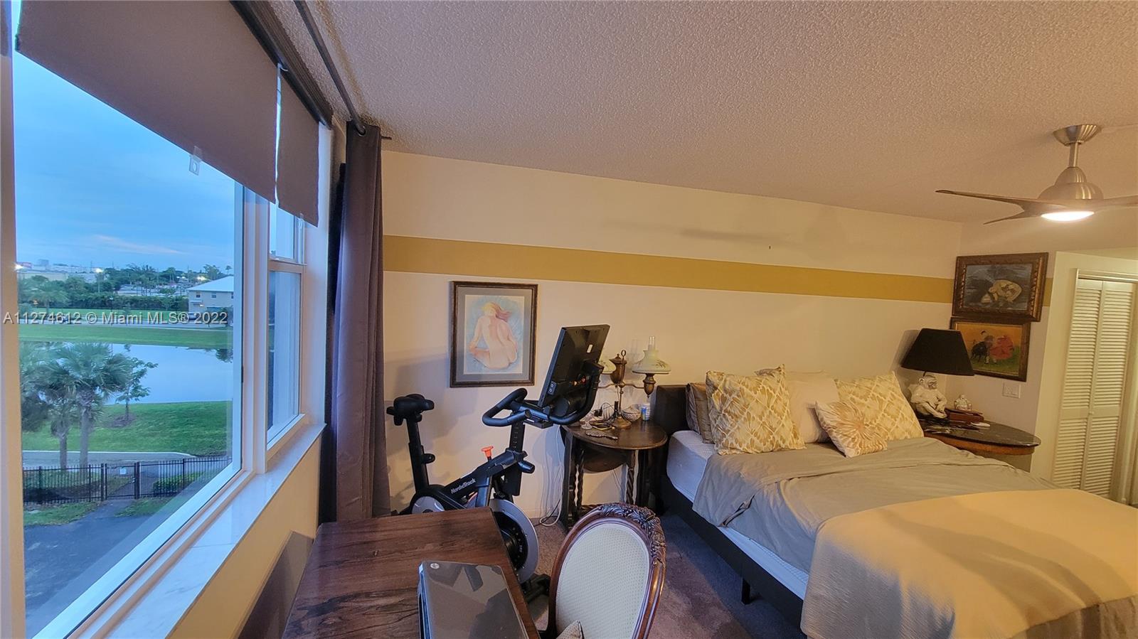 HILLCREST EAST 22 - Residential