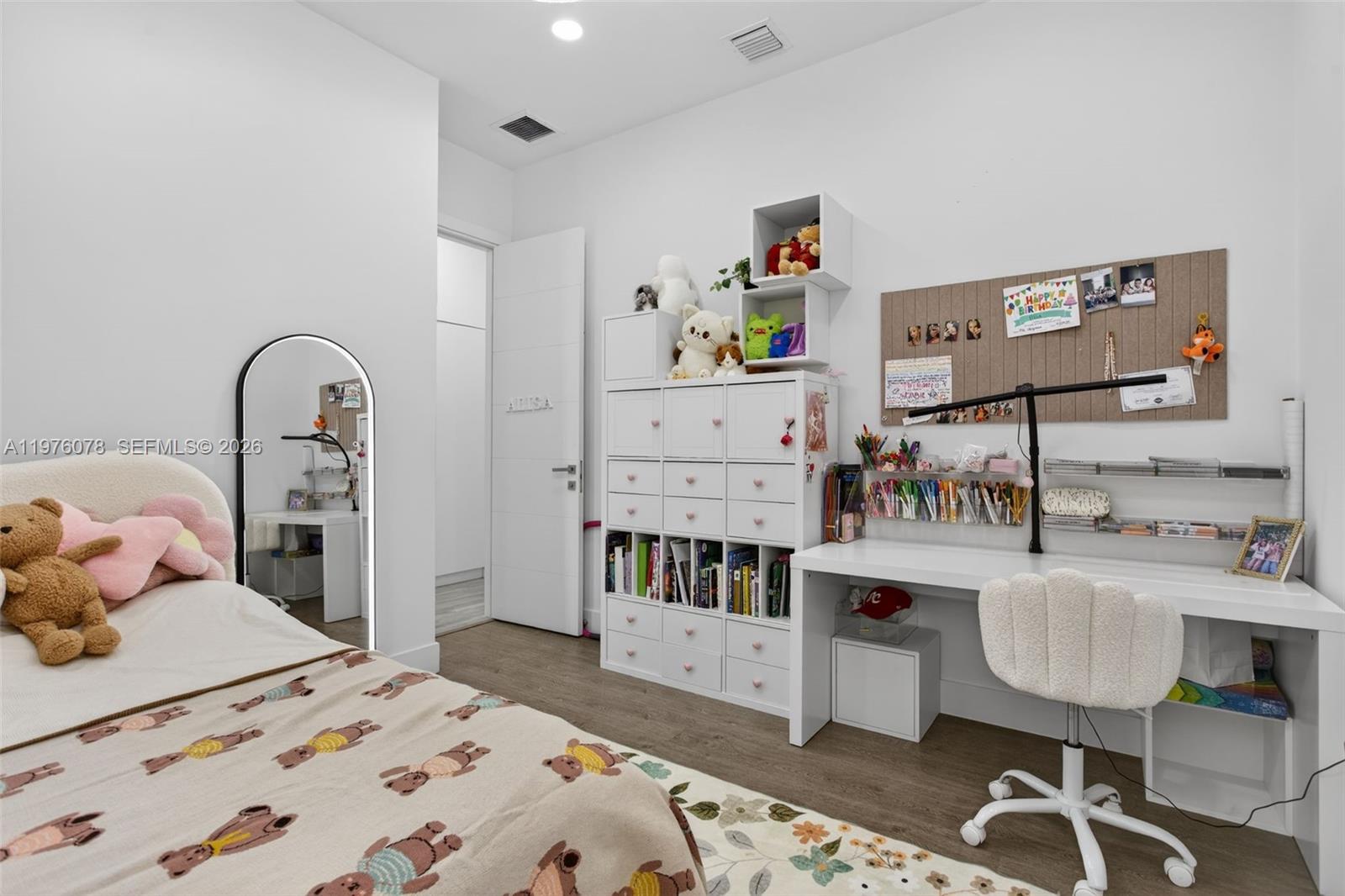 PARKLAND VILLAGE REPLAT O - Residential