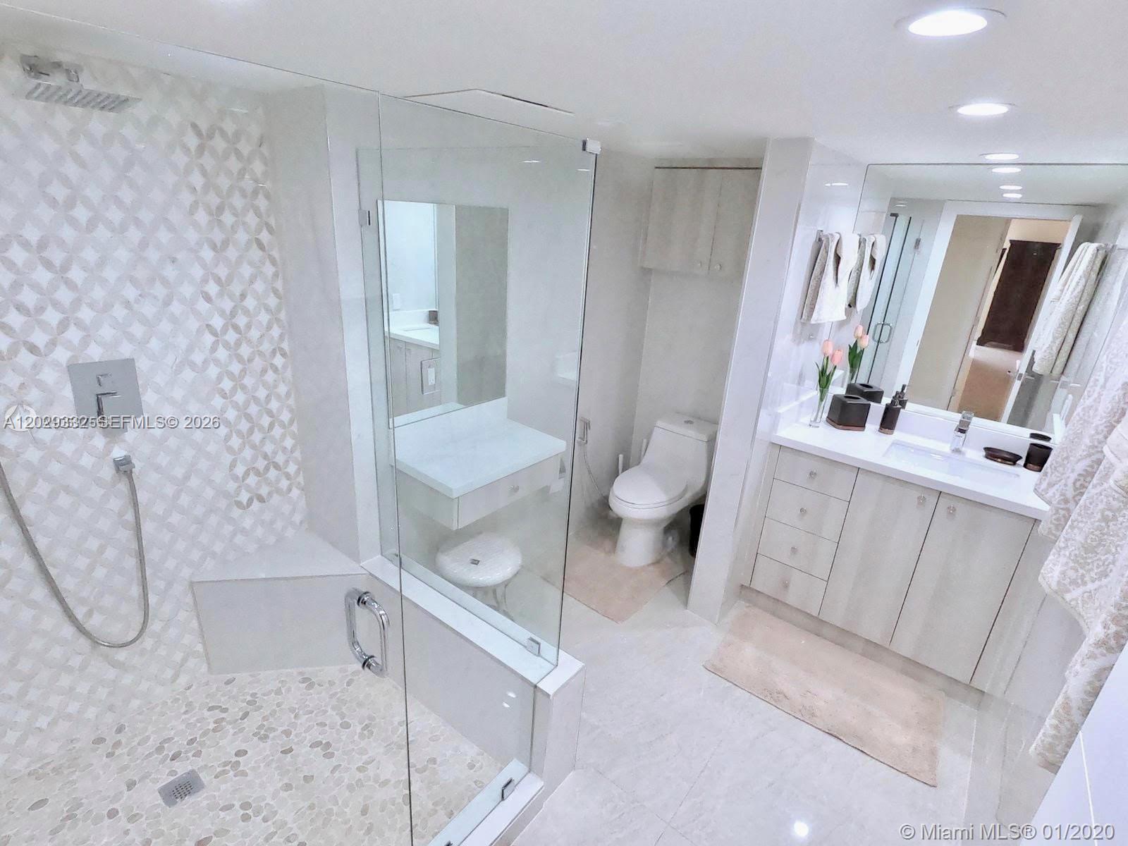 TURNBERRY ISLE CONDO - Residential Lease