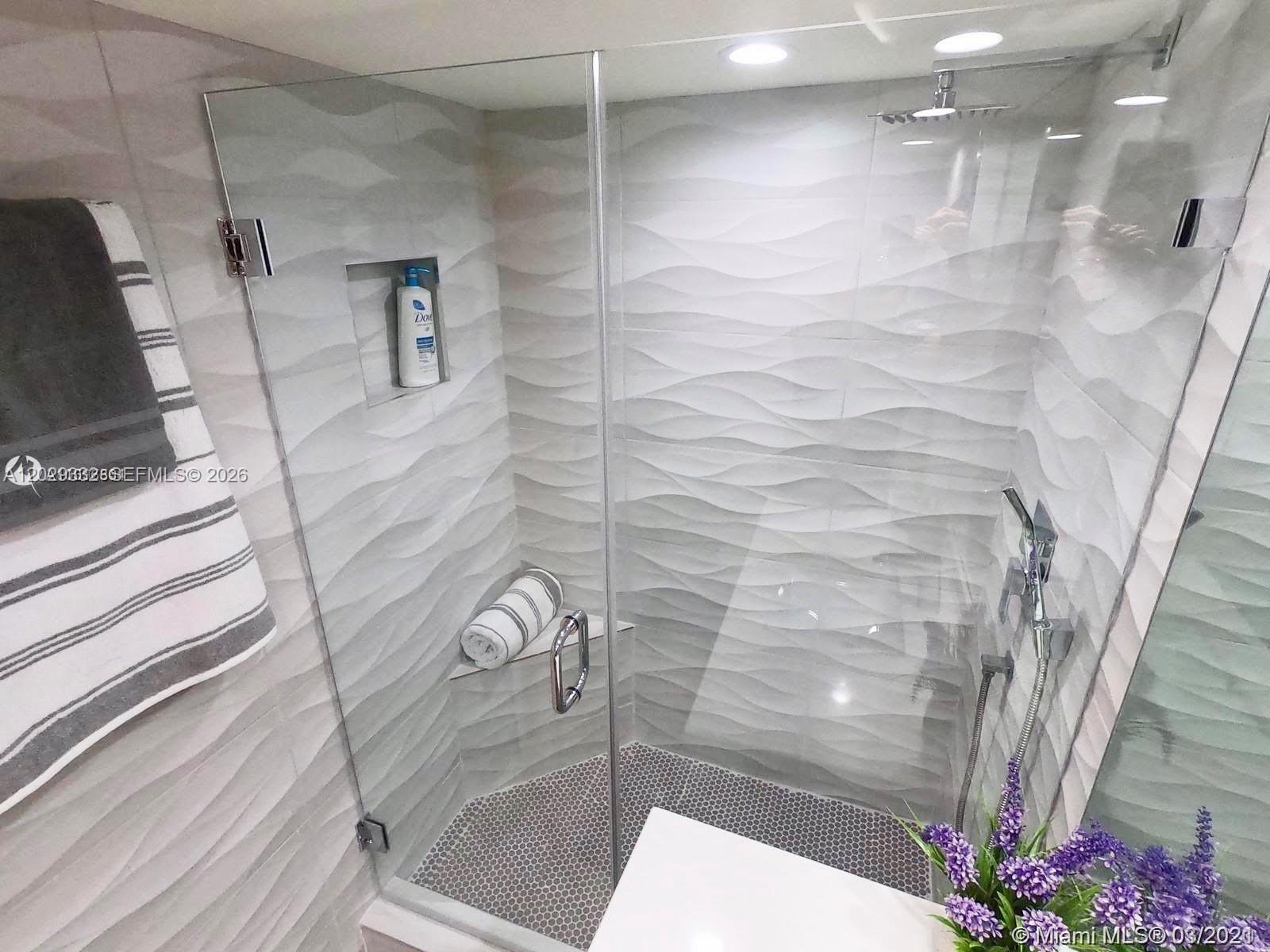 TURNBERRY ISLE CONDO - Residential Lease