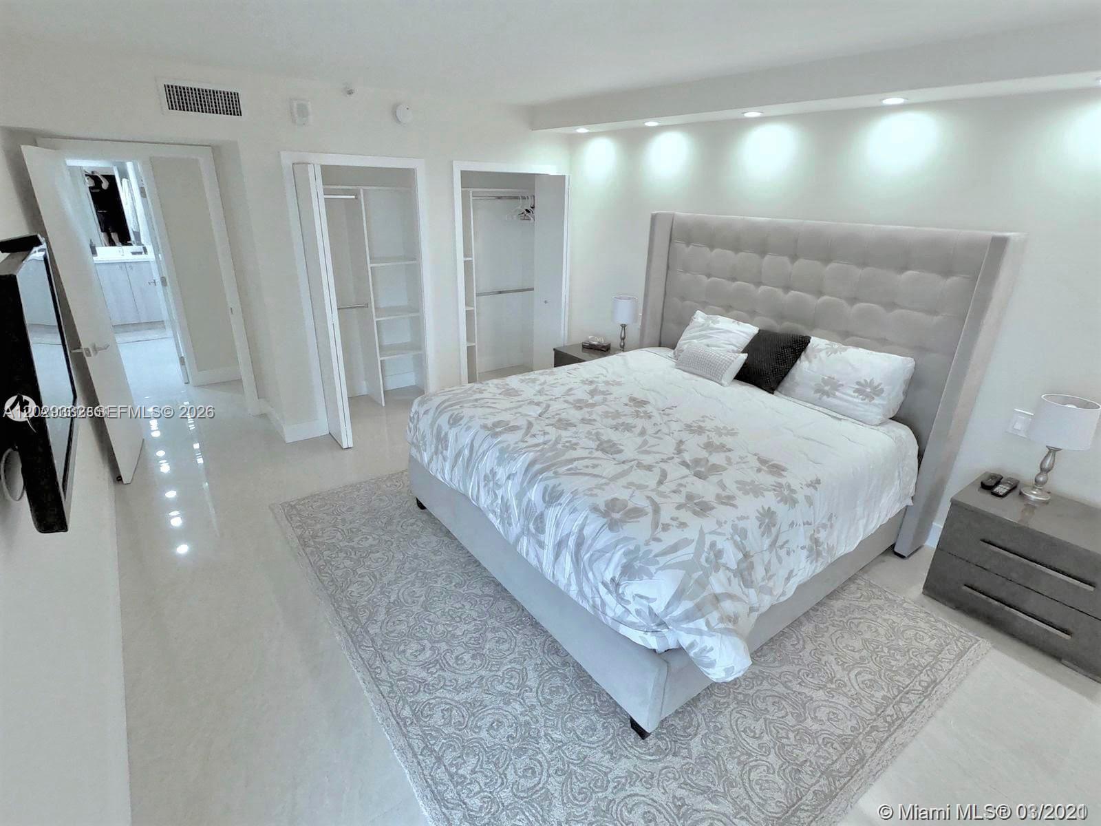 TURNBERRY ISLE CONDO - Residential Lease