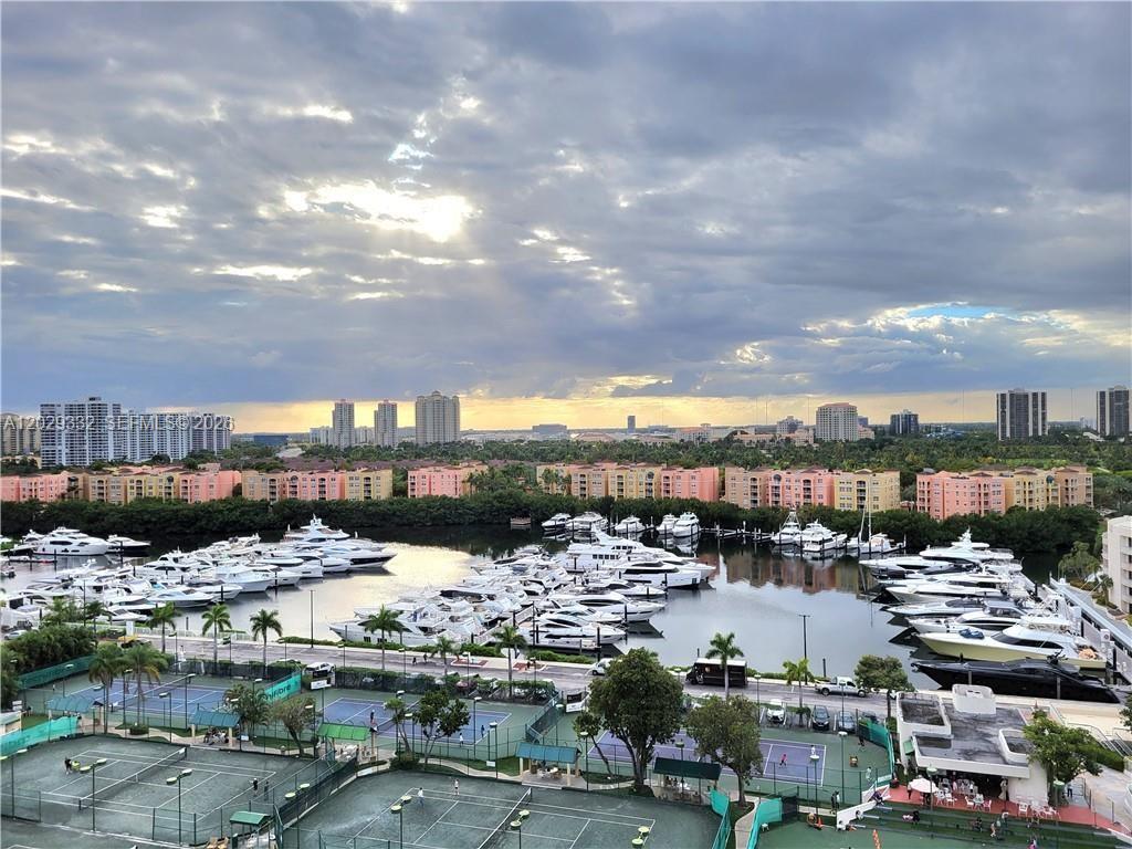 TURNBERRY ISLE CONDO - Residential Lease