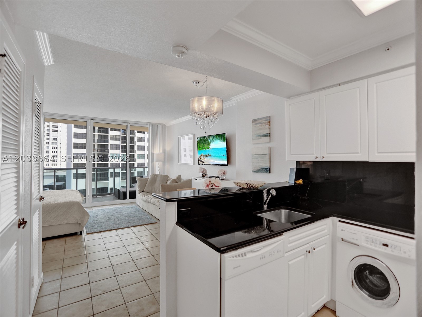 WAVE CONDO - Residential
