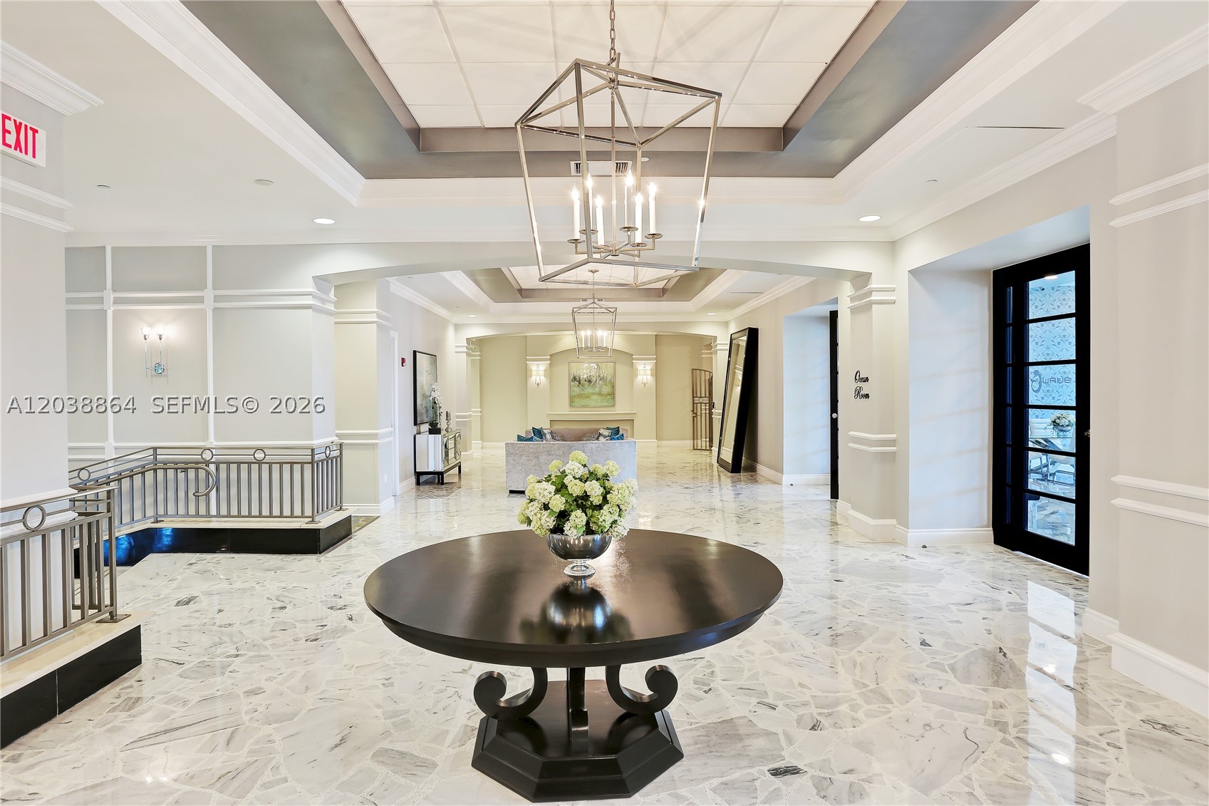 WAVE CONDO - Residential