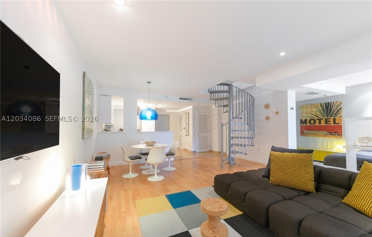 LOFTS AT MAYFAIR CONDO - Residential